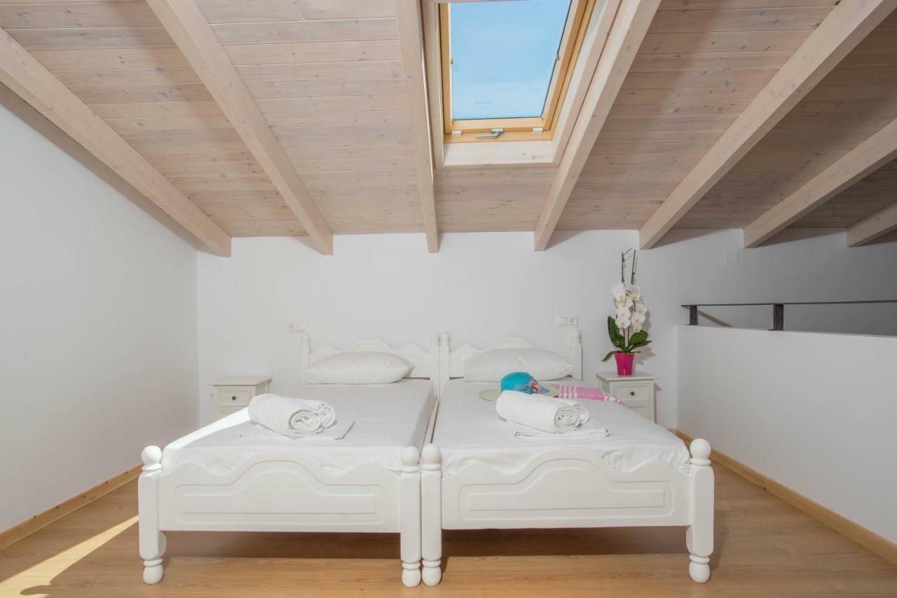 Alexandros Stone House Vila Nydri  Exterior foto